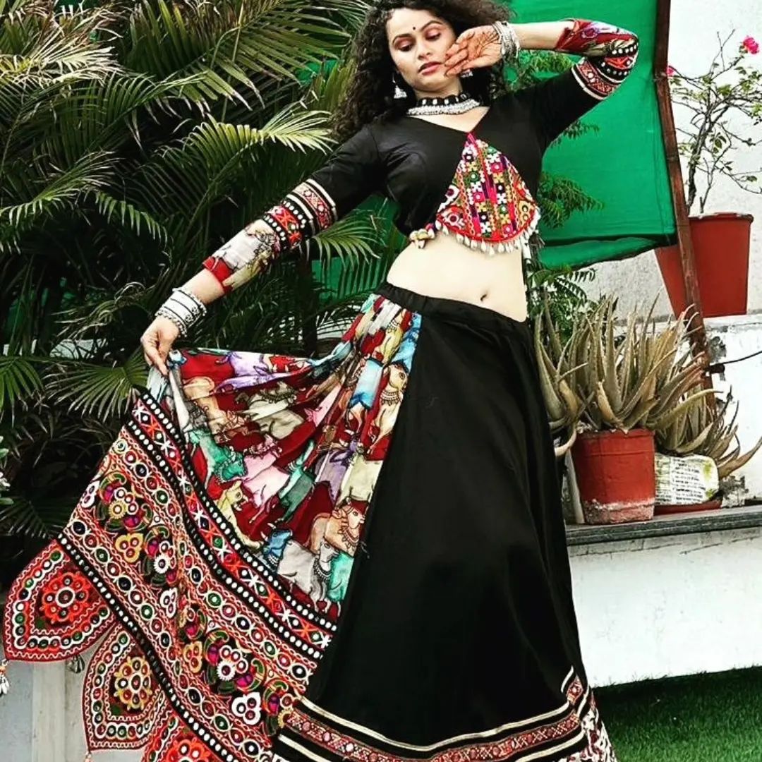 VC 19 Navaratri Cotton Lehenga Choli Catalog